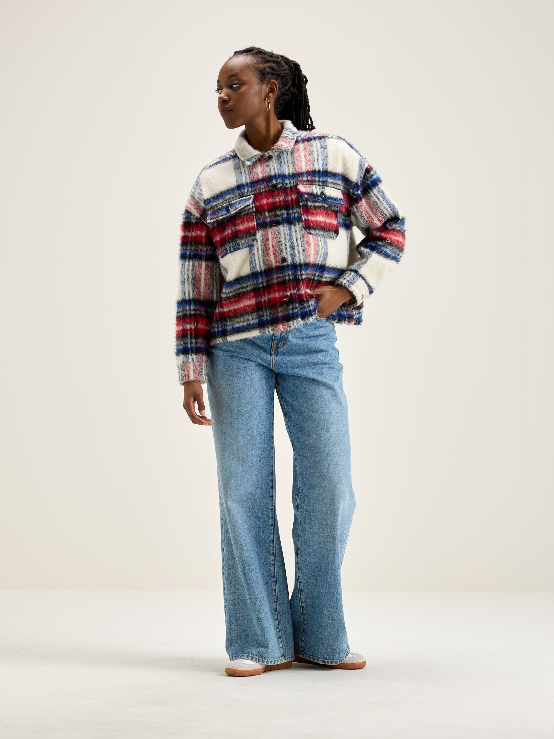 BW242702C1350-CHA_1270514 BW242702C1350-CHA_1270514