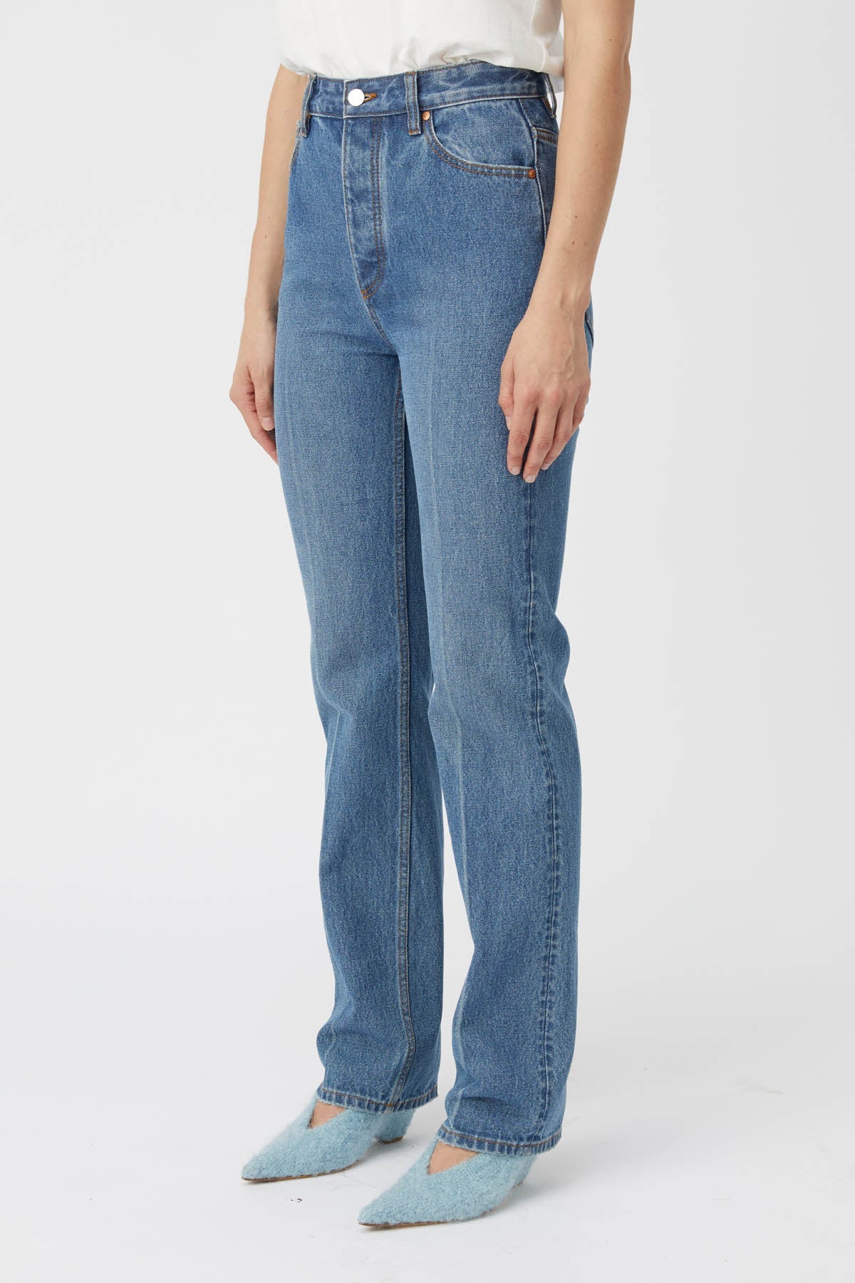 C_M-CAMILLA-AND-MARC-kaia-hi-rise-denim-jean-blue-1_464bf41e-7c4e-46eb-ae47-99d435f0757f C_M-CAMILLA-AND-MARC-kaia-hi-rise-denim-jean-blue-1_464bf41e-7c4e-46eb-ae47-99d435f0757f