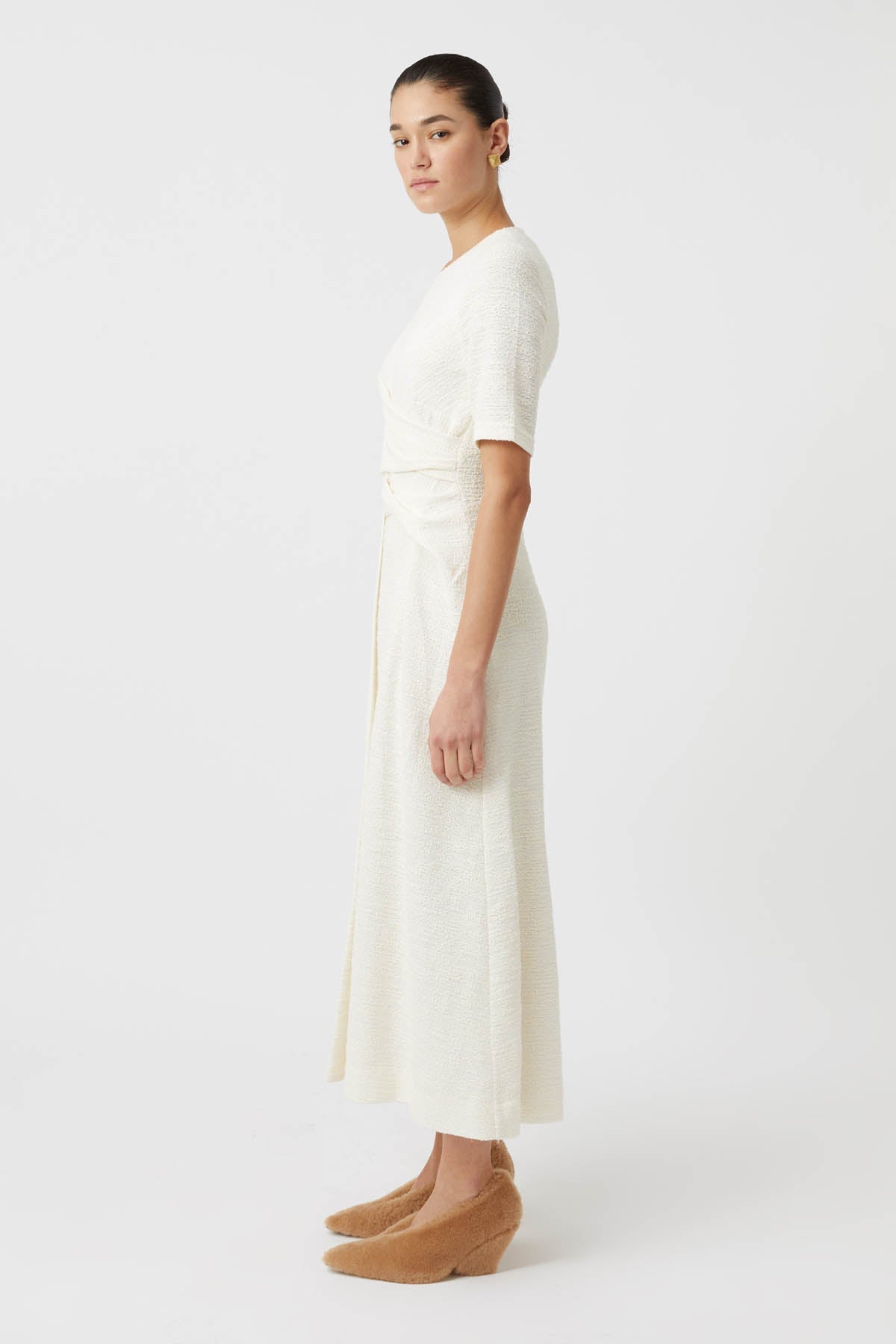 C_M-CAMILLA-AND-MARC-realm-textured-twist-midi-dress-cream-2 C_M-CAMILLA-AND-MARC-realm-textured-twist-midi-dress-cream-2