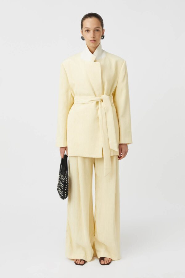 Omyra Belted Blazer Pearl