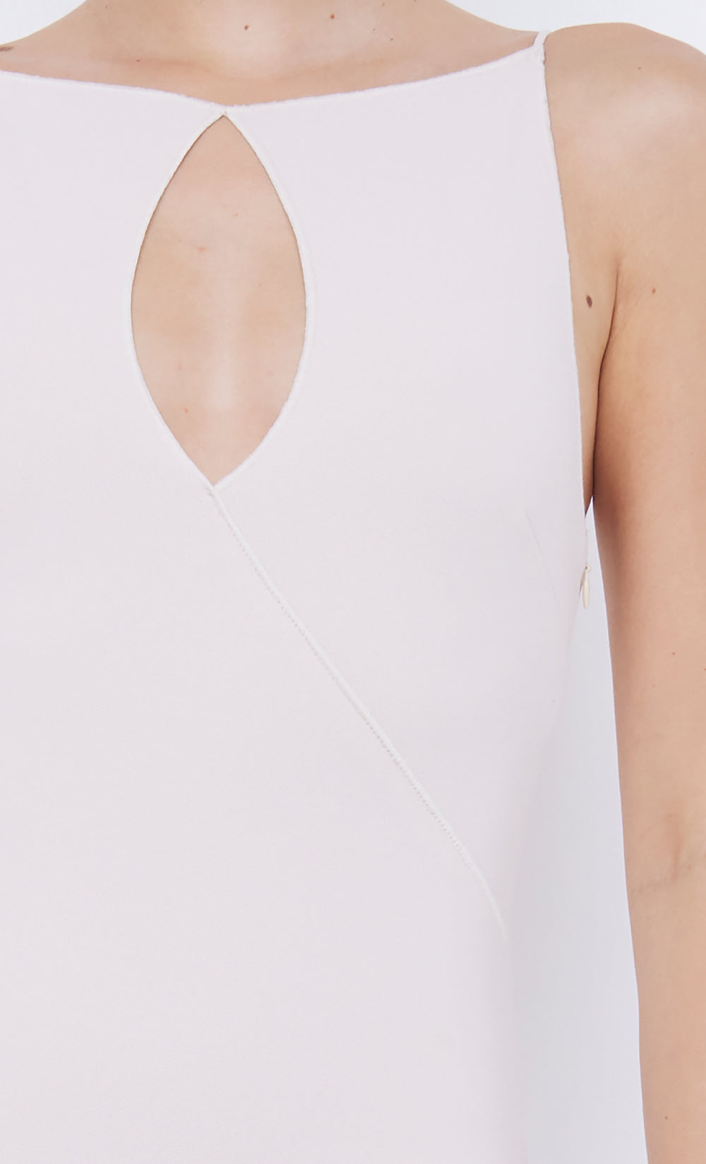 bec-bridge-marielle-split-dress-vanilla-bean-detail-swatch bec-bridge-marielle-split-dress-vanilla-bean-detail-swatch